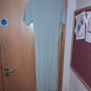 very beautiful dress